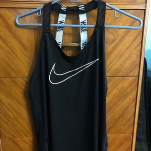 Nike tank